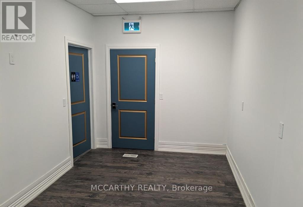 104 - 155-165 Main Street W, Shelburne, Ontario  L9V 3K3 - Photo 4 - X12716488