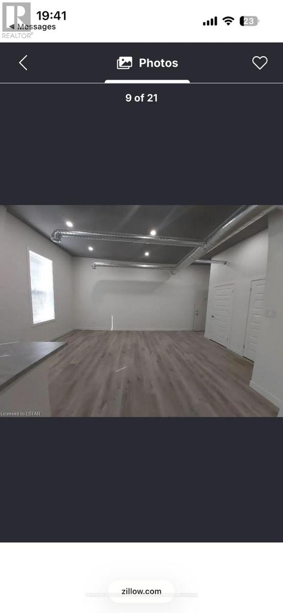 2 - 692 Dundas Street, Woodstock, Ontario  N4S 1E6 - Photo 3 - X12703608