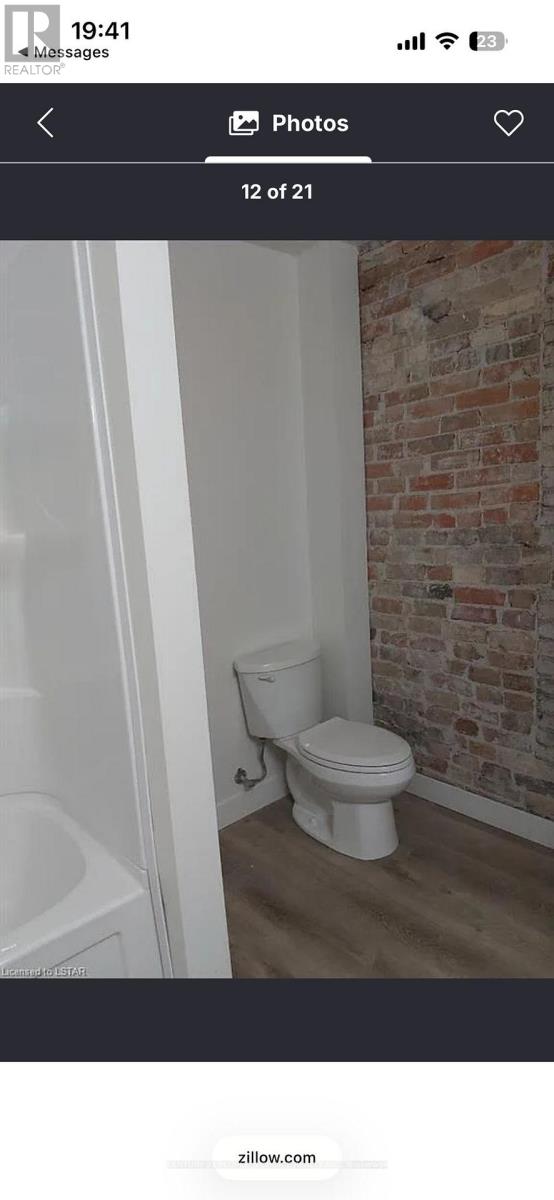 2 - 692 Dundas Street, Woodstock, Ontario  N4S 1E6 - Photo 5 - X12703608