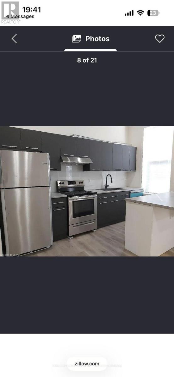 2 - 692 Dundas Street, Woodstock, Ontario  N4S 1E6 - Photo 2 - X12703608