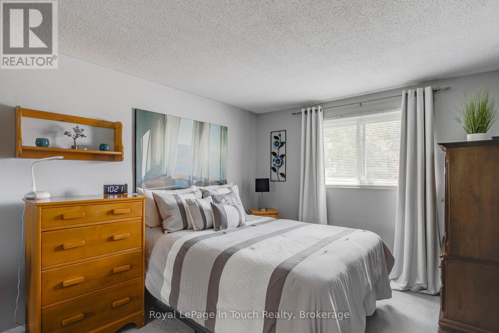 4 - 233 Innisfil Street, Barrie, Ontario L4N 3E9 - Photo 15 - S12716678