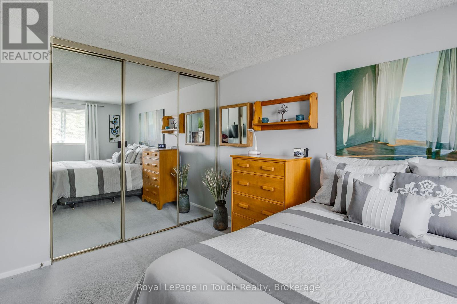 4 - 233 Innisfil Street, Barrie, Ontario L4N 3E9 - Photo 16 - S12716678