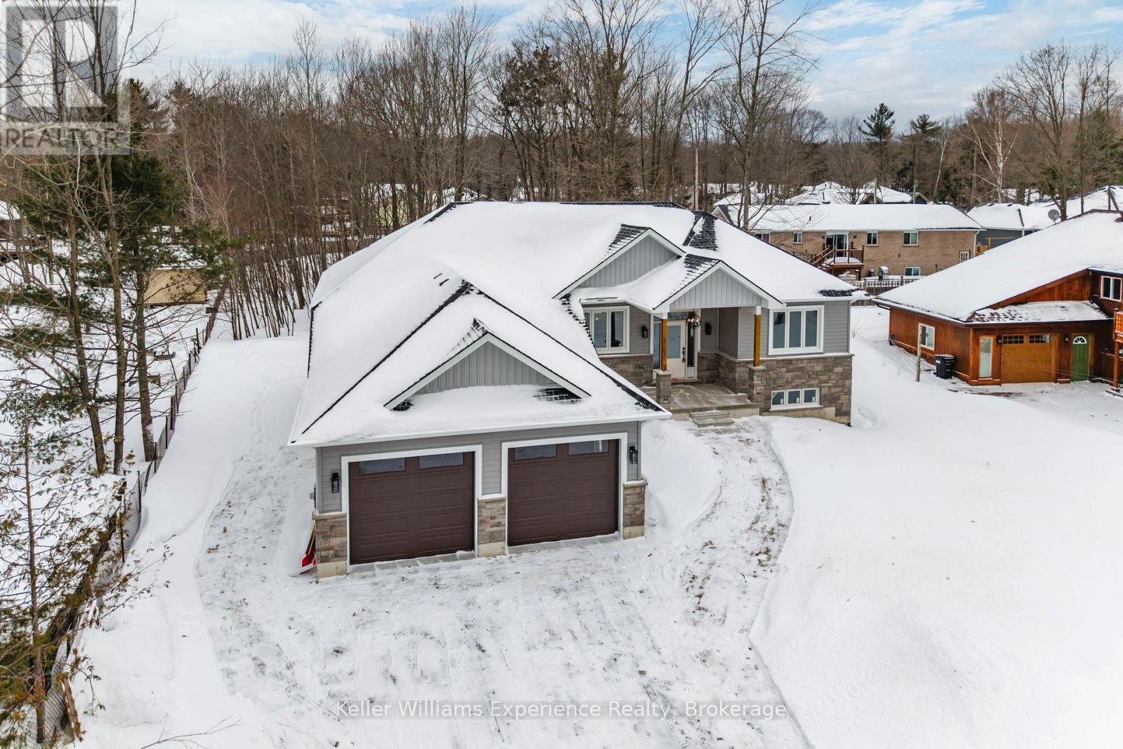 62 Rue Vanier, Tiny, Ontario L9M 0J2 - Photo 2 - S12716702