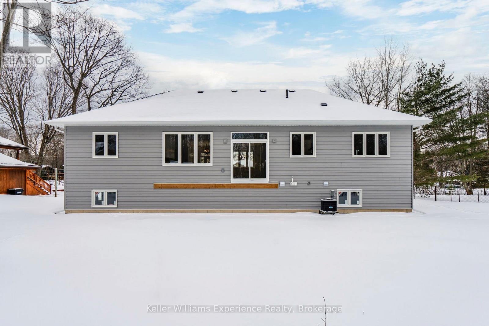 62 Rue Vanier, Tiny, Ontario L9M 0J2 - Photo 25 - S12716702