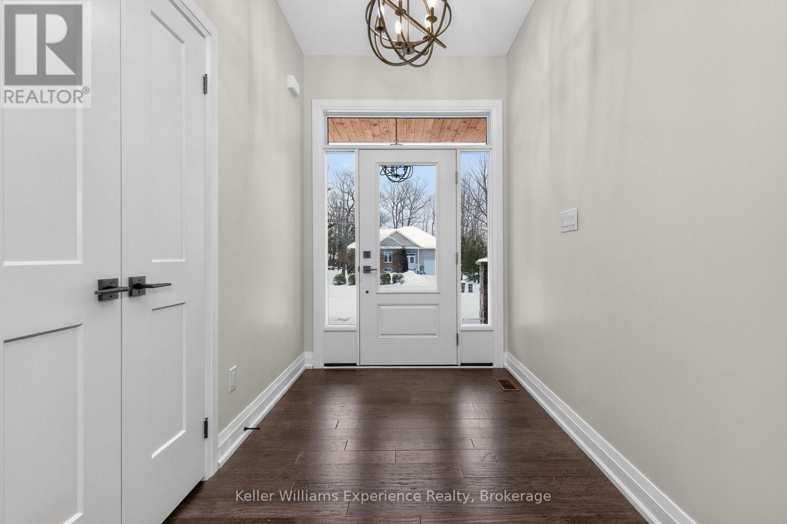 62 Rue Vanier, Tiny, Ontario L9M 0J2 - Photo 3 - S12716702