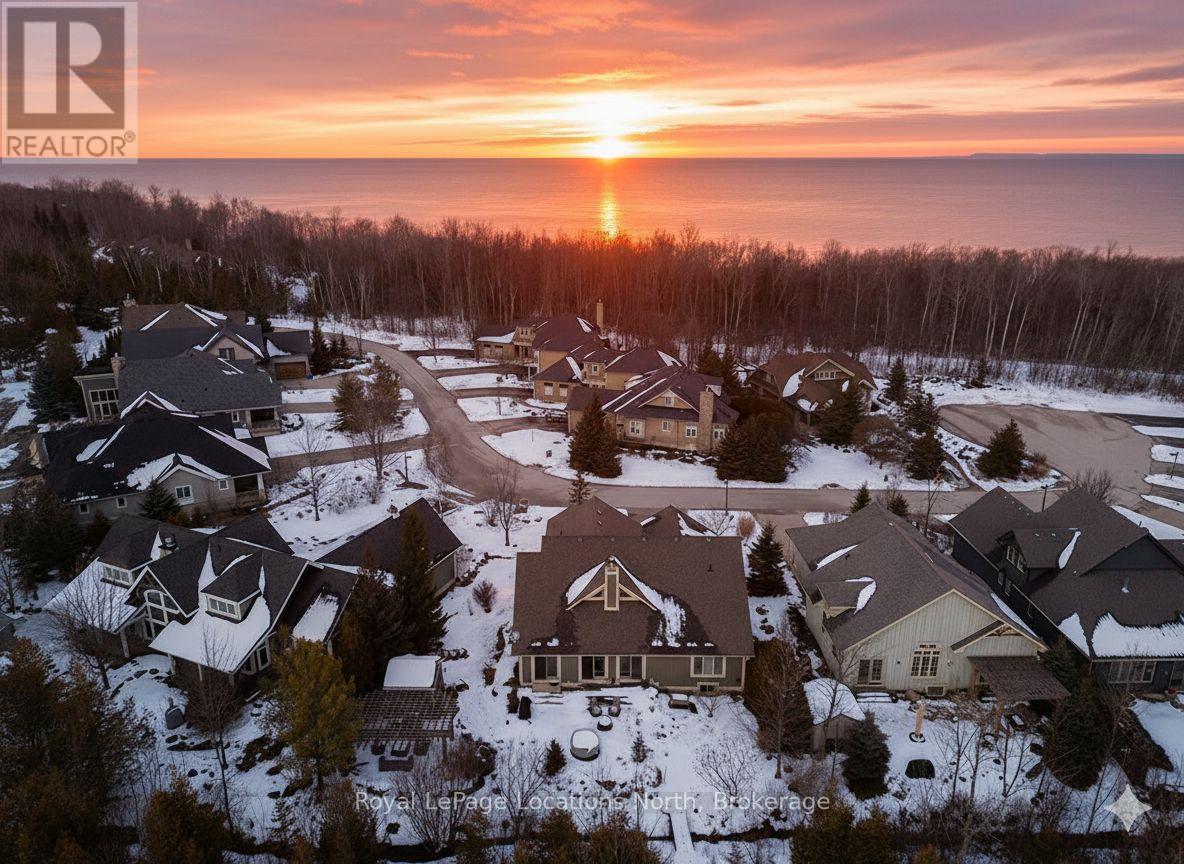 110 John Watt Way, Blue Mountains, Ontario  N0H 2P0 - Photo 2 - X12716568