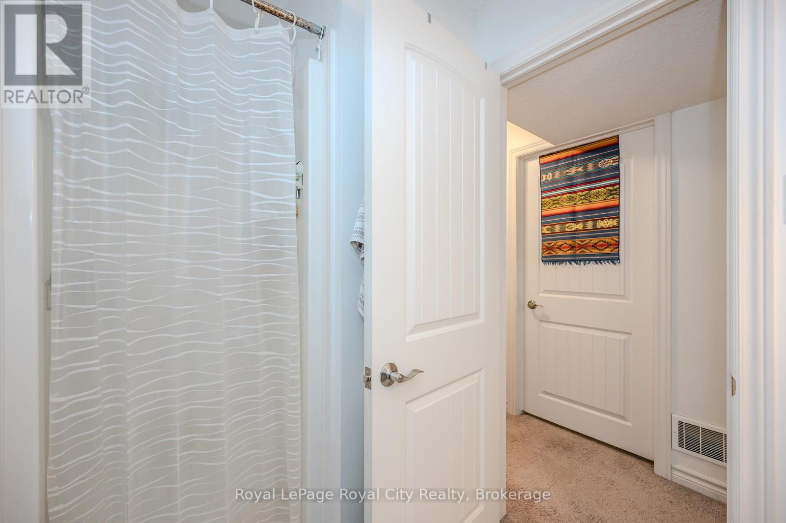 23 - 23 Kingsbury Square, Guelph, Ontario N1L 0K6 - Photo 28 - X12716682