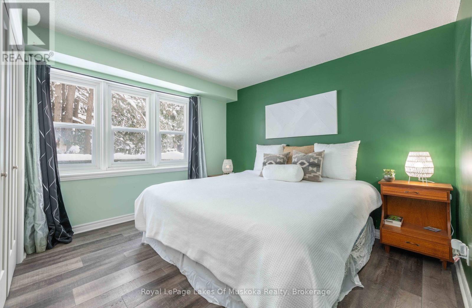 256 Woodland Drive, Huntsville (Chaffey), Ontario  P1H 1A6 - Photo 19 - X12716700