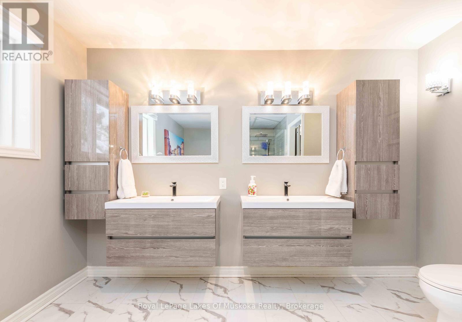 256 Woodland Drive, Huntsville (Chaffey), Ontario  P1H 1A6 - Photo 22 - X12716700