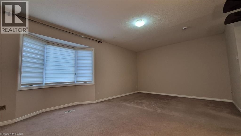 1039 Cedarglen Gate Unit# 15, Mississauga, Ontario  L5G 3A7 - Photo 13 - 40800032