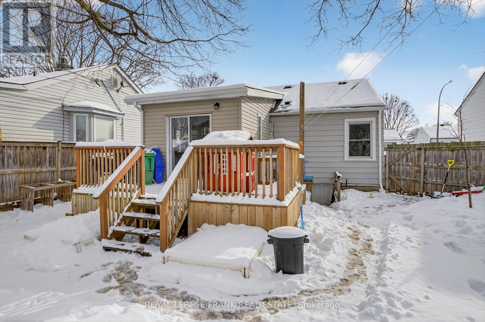 744 Brown Street, Peterborough, Ontario  K9J 4K8 - Photo 26 - X12716582