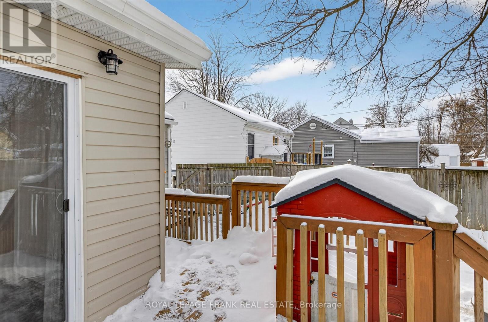 744 Brown Street, Peterborough, Ontario  K9J 4K8 - Photo 28 - X12716582