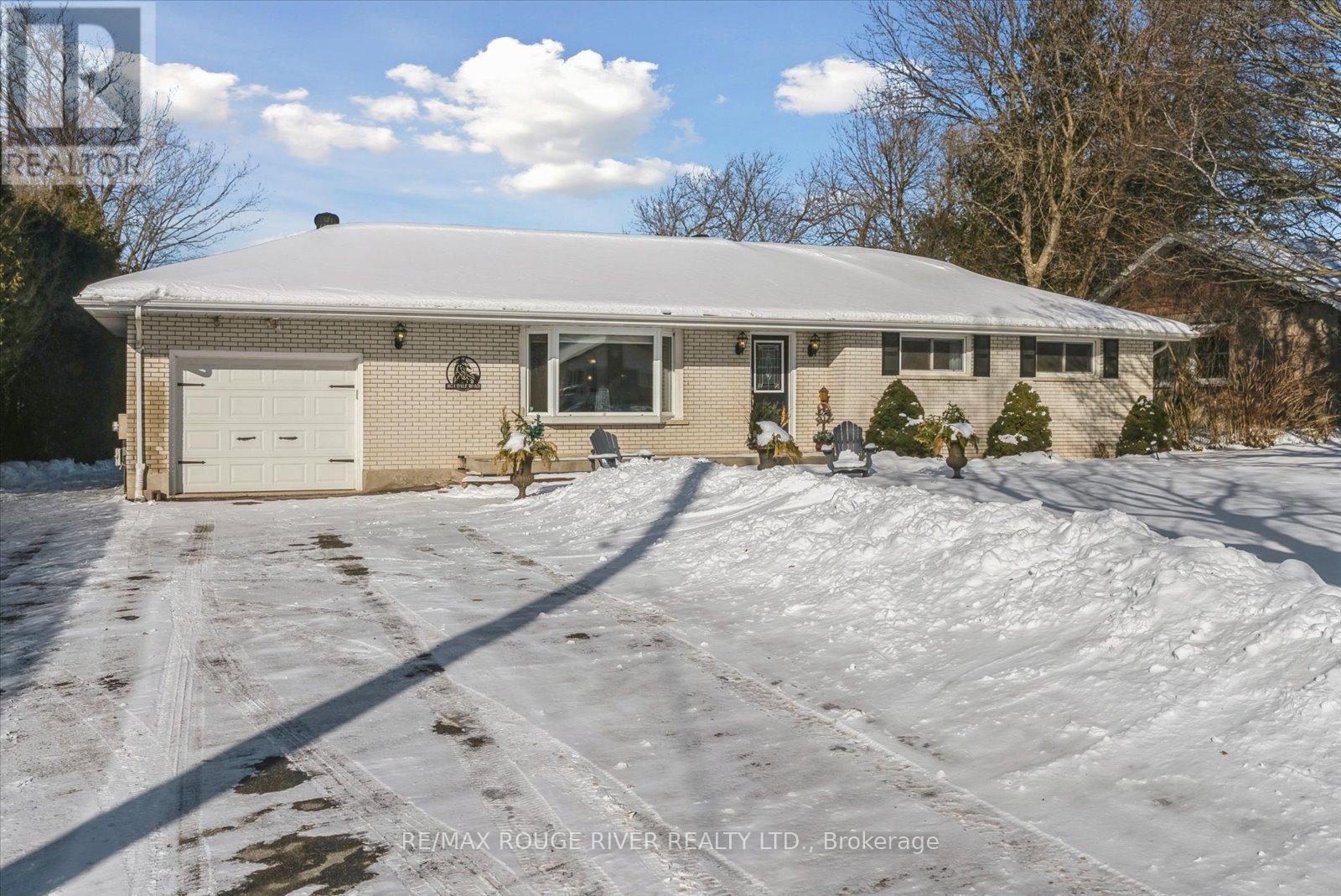 4674 Dale Road, Port Hope, Ontario  L1A 3V5 - Photo 4 - X12716692