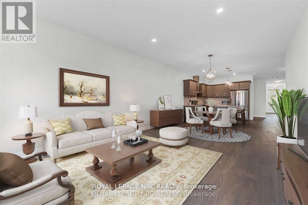 28 Campbell Street, Thorold, Ontario  L2V 0J3 - Photo 8 - X12716574