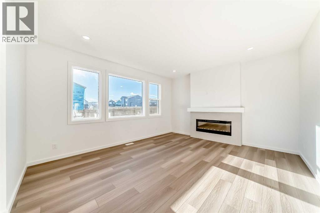 63 Creekside Path Sw, Calgary, Alberta  T2X 5V9 - Photo 16 - A2279480