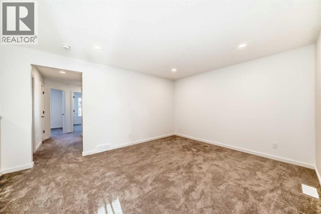 63 Creekside Path Sw, Calgary, Alberta  T2X 5V9 - Photo 34 - A2279480