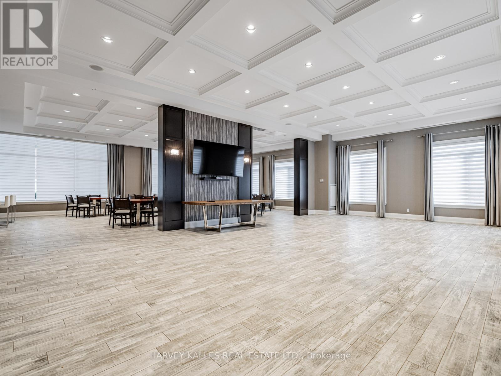 112 - 7 Bond Crescent, Richmond Hill, Ontario  L4E 1E6 - Photo 20 - N12695394