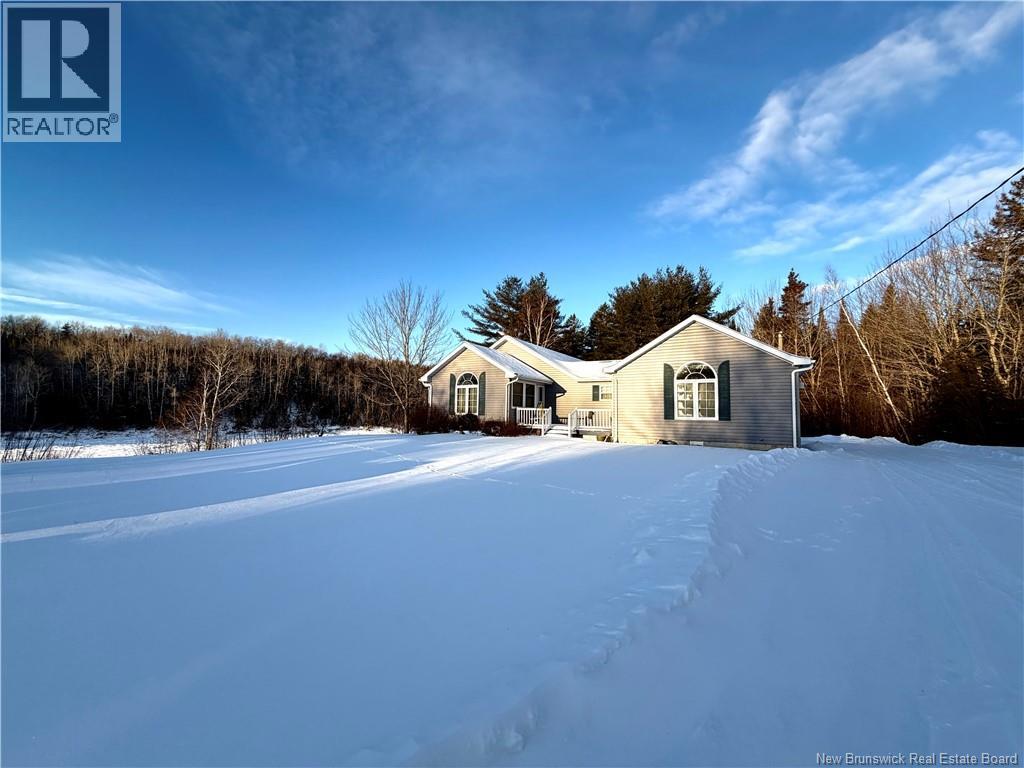 1265 Hwy 118, White Rapids, New Brunswick  E9B 1B5 - Photo 2 - NB132491