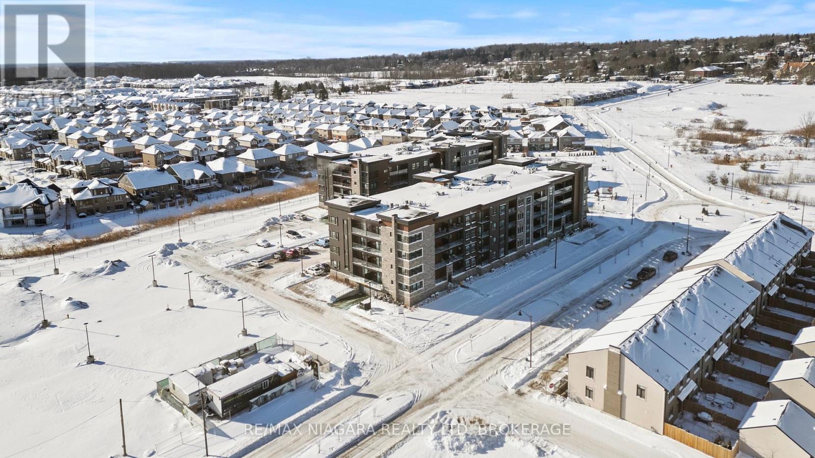 103 - 120 Summersides Boulevard, Pelham, Ontario  L0S 1E1 - Photo 3 - X12703570