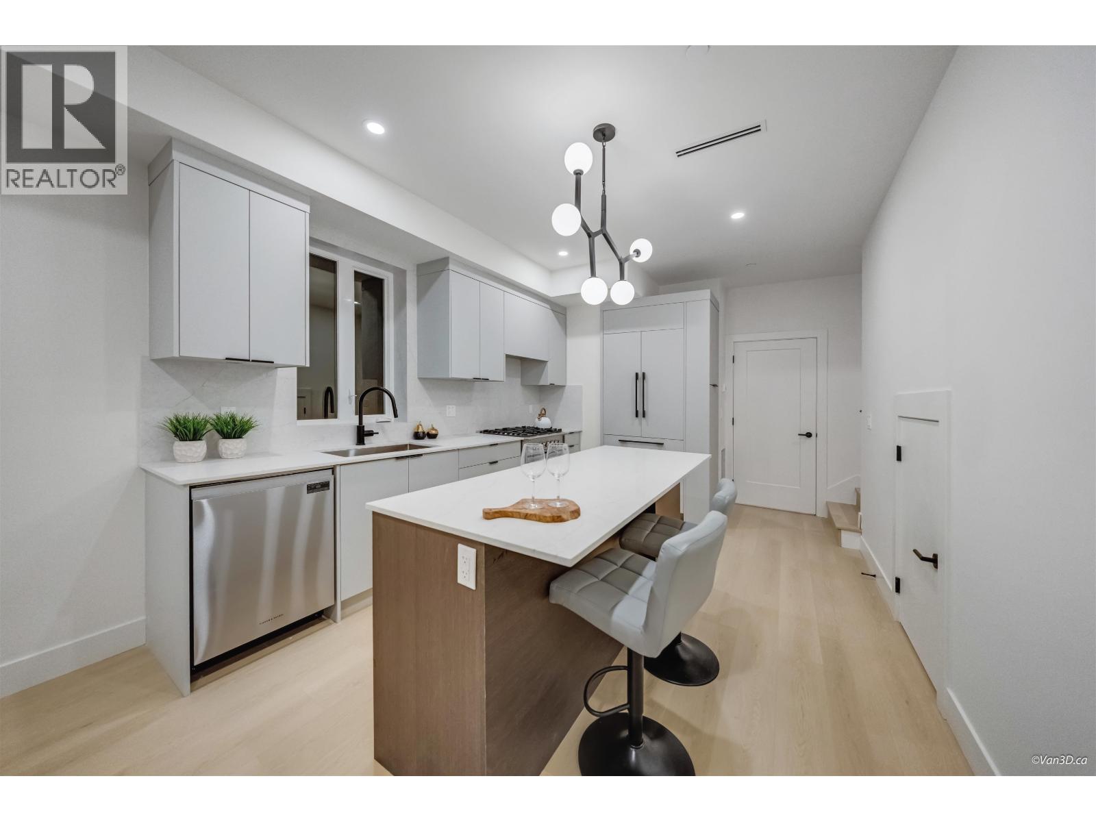 6728 Heather Street, Vancouver, British Columbia  V6P 3P4 - Photo 6 - R3081751