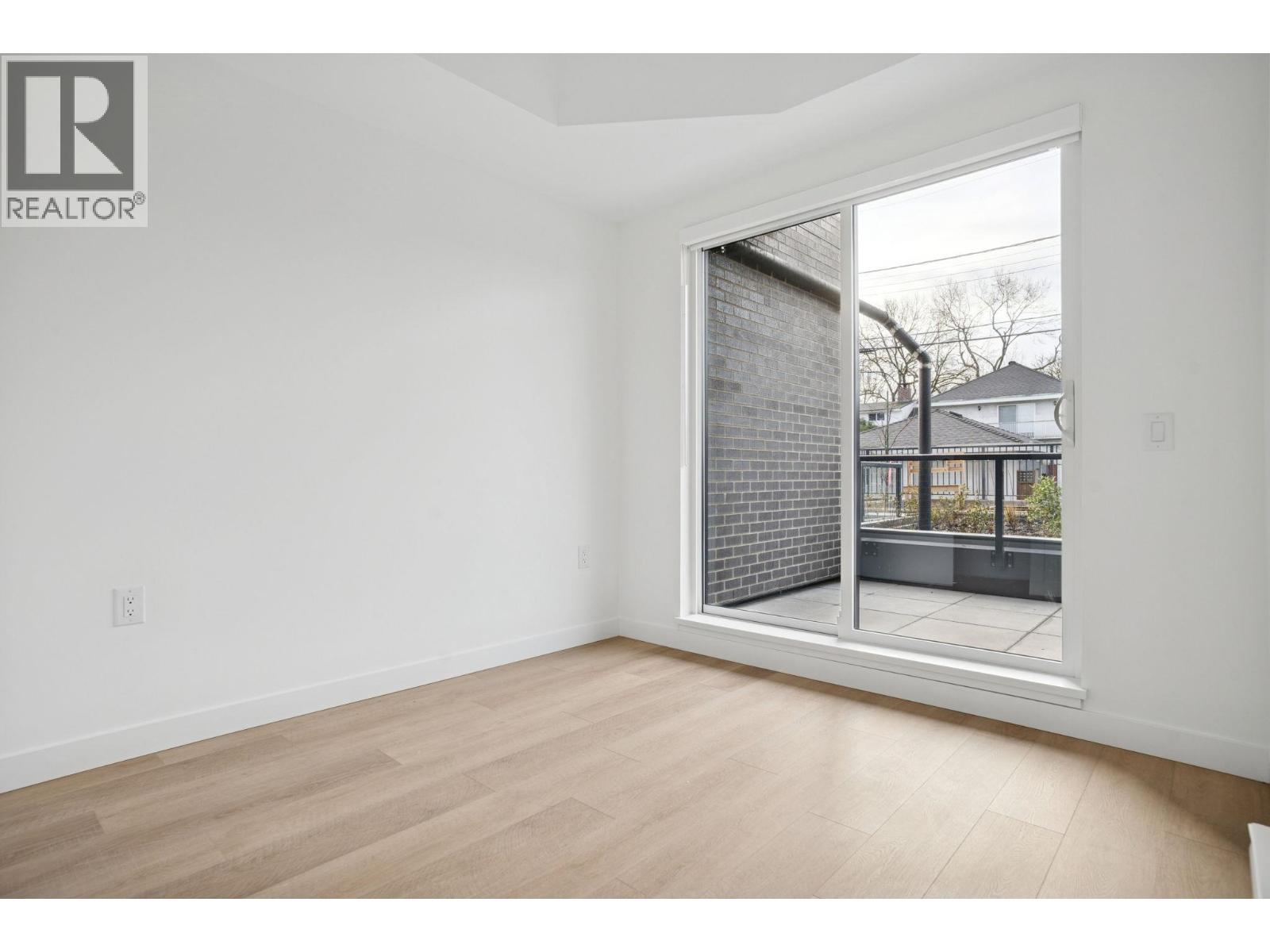 104 2268 E Broadway, Vancouver, British Columbia  V5N 1W9 - Photo 9 - R3081766