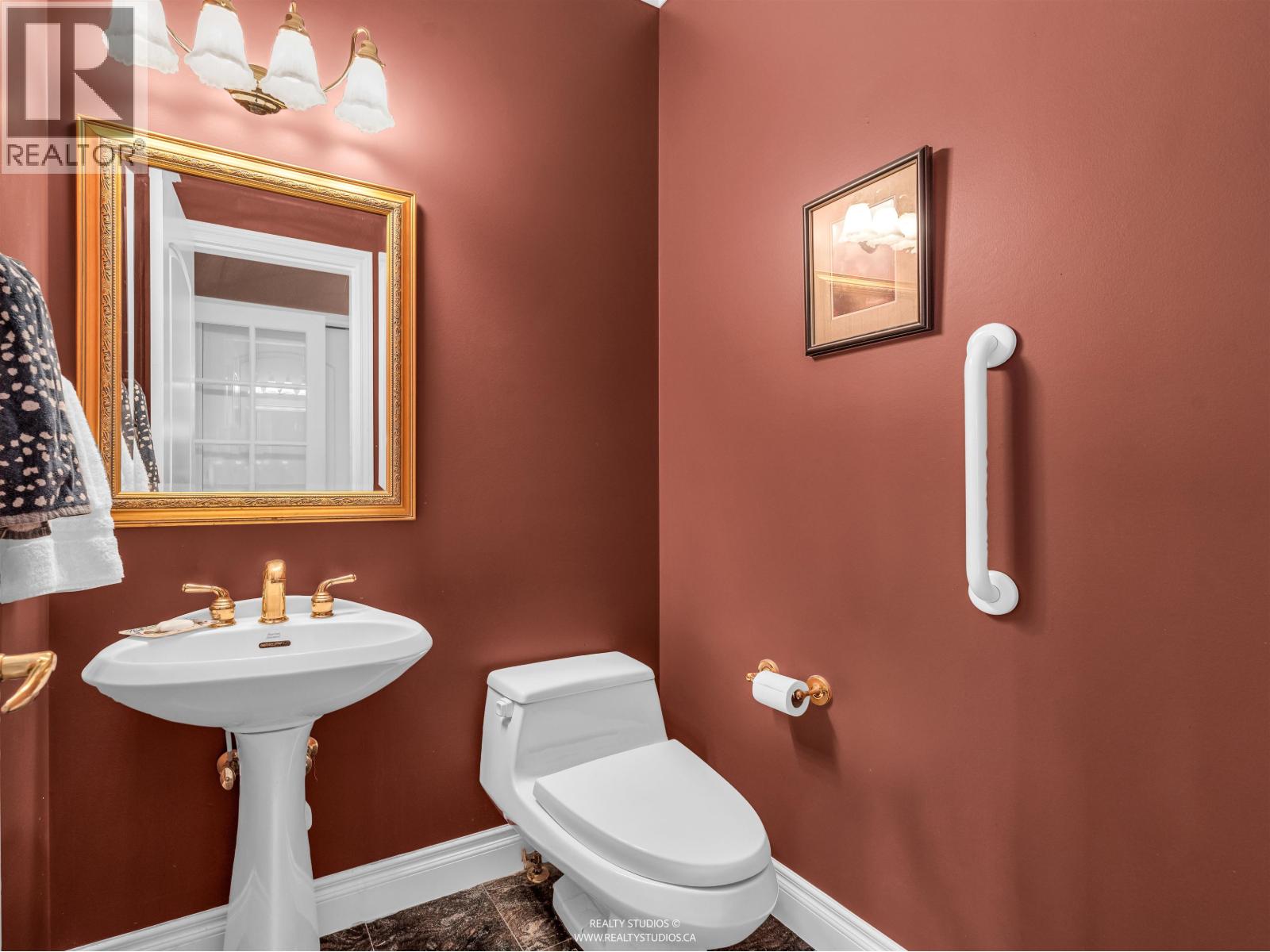 563 Esquimalt Avenue, West Vancouver, British Columbia V7T 1J3 - Photo 22 - R3081768