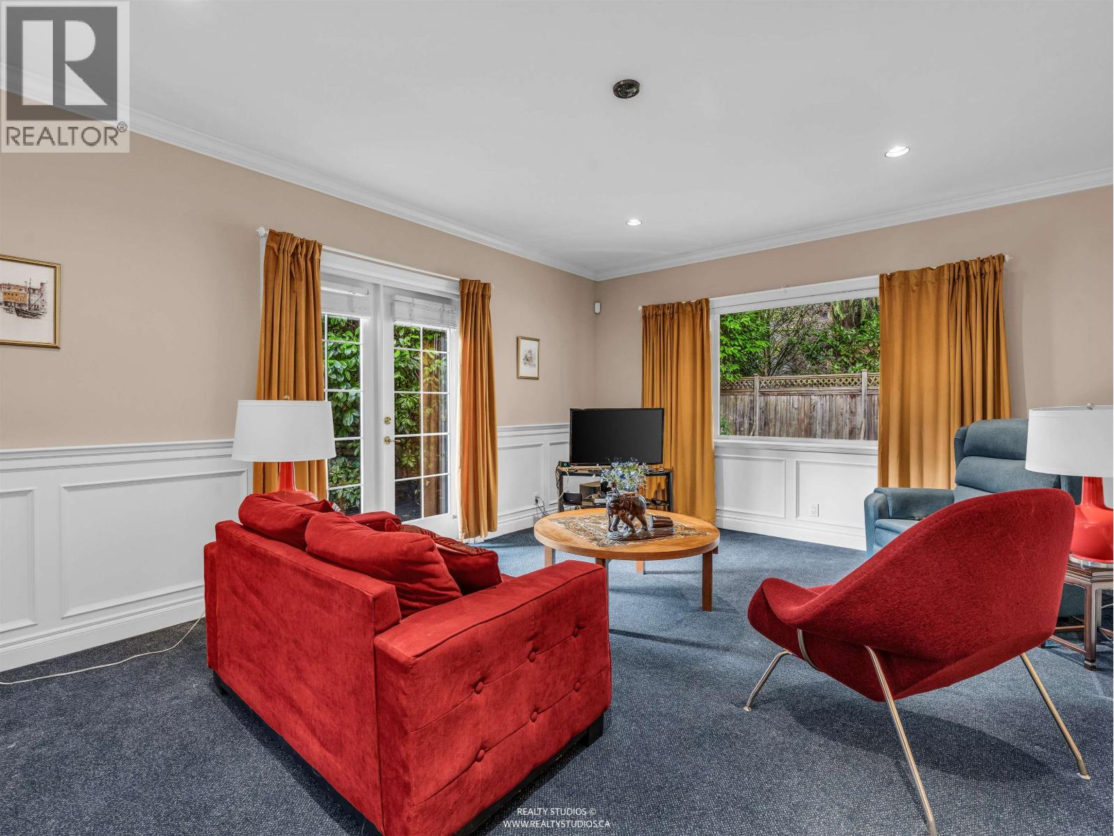 563 Esquimalt Avenue, West Vancouver, British Columbia V7T 1J3 - Photo 5 - R3081768