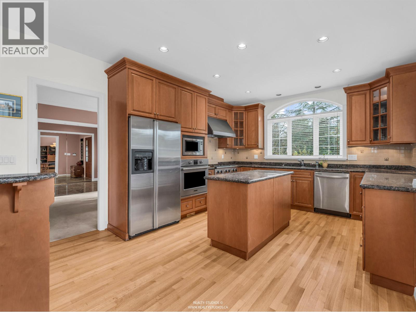 563 Esquimalt Avenue, West Vancouver, British Columbia V7T 1J3 - Photo 7 - R3081768