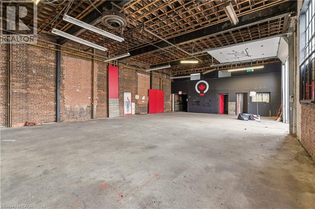 111 Sherwood Drive Unit# 45, Brantford, Ontario  N3T 6J9 - Photo 2 - 40799723