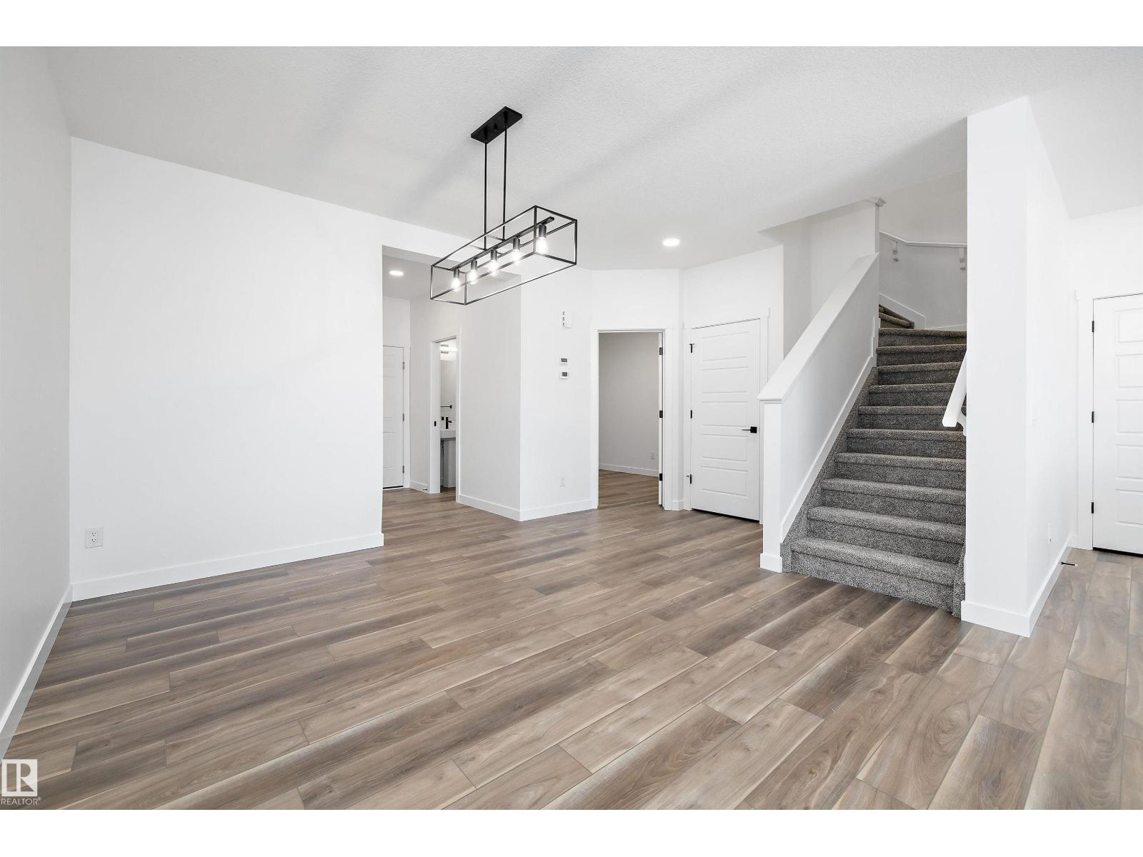 19304 29 Av Nw, Edmonton, Alberta  T6M 3B2 - Photo 7 - E4470445