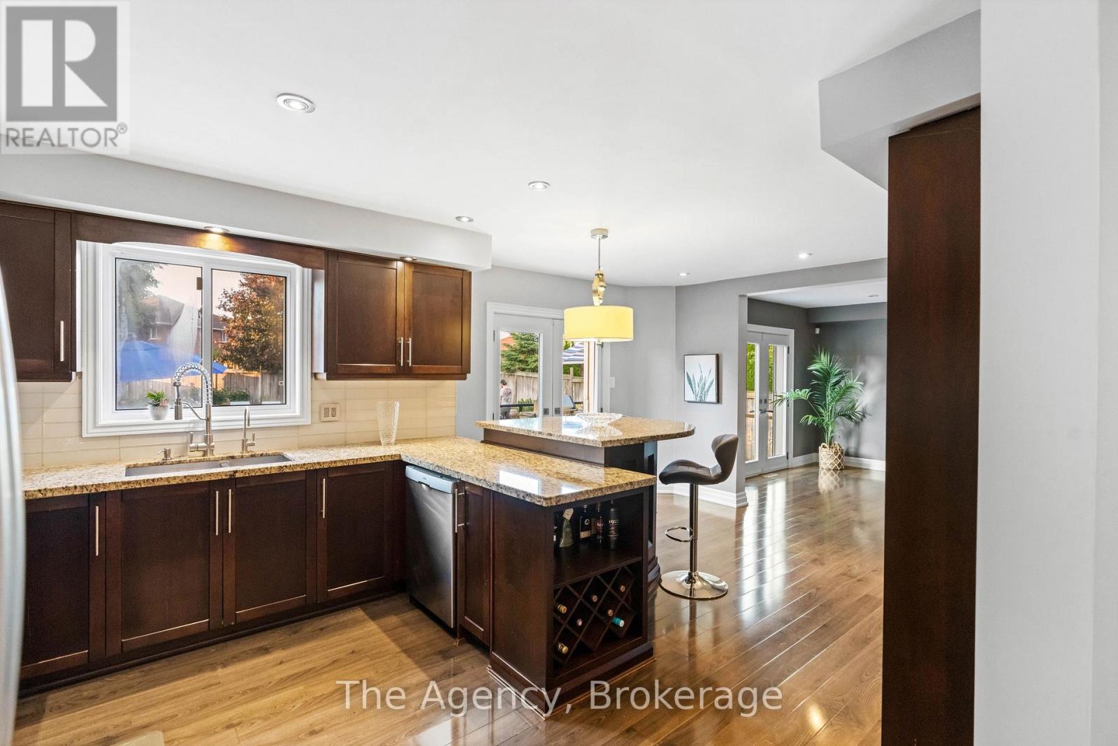 7 Higgin Court, Barrie, Ontario  L4N 0R1 - Photo 18 - S12714032