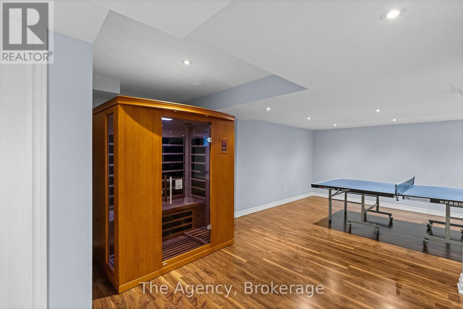 7 Higgin Court, Barrie, Ontario  L4N 0R1 - Photo 35 - S12714032