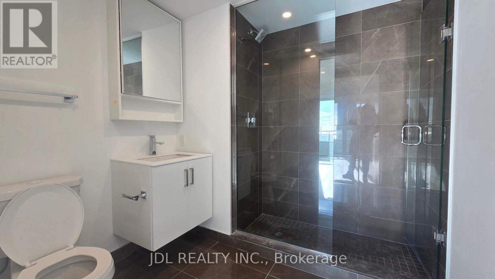 2803 - 88 Queen Street E, Toronto, Ontario  M5C 0B6 - Photo 14 - C12716554