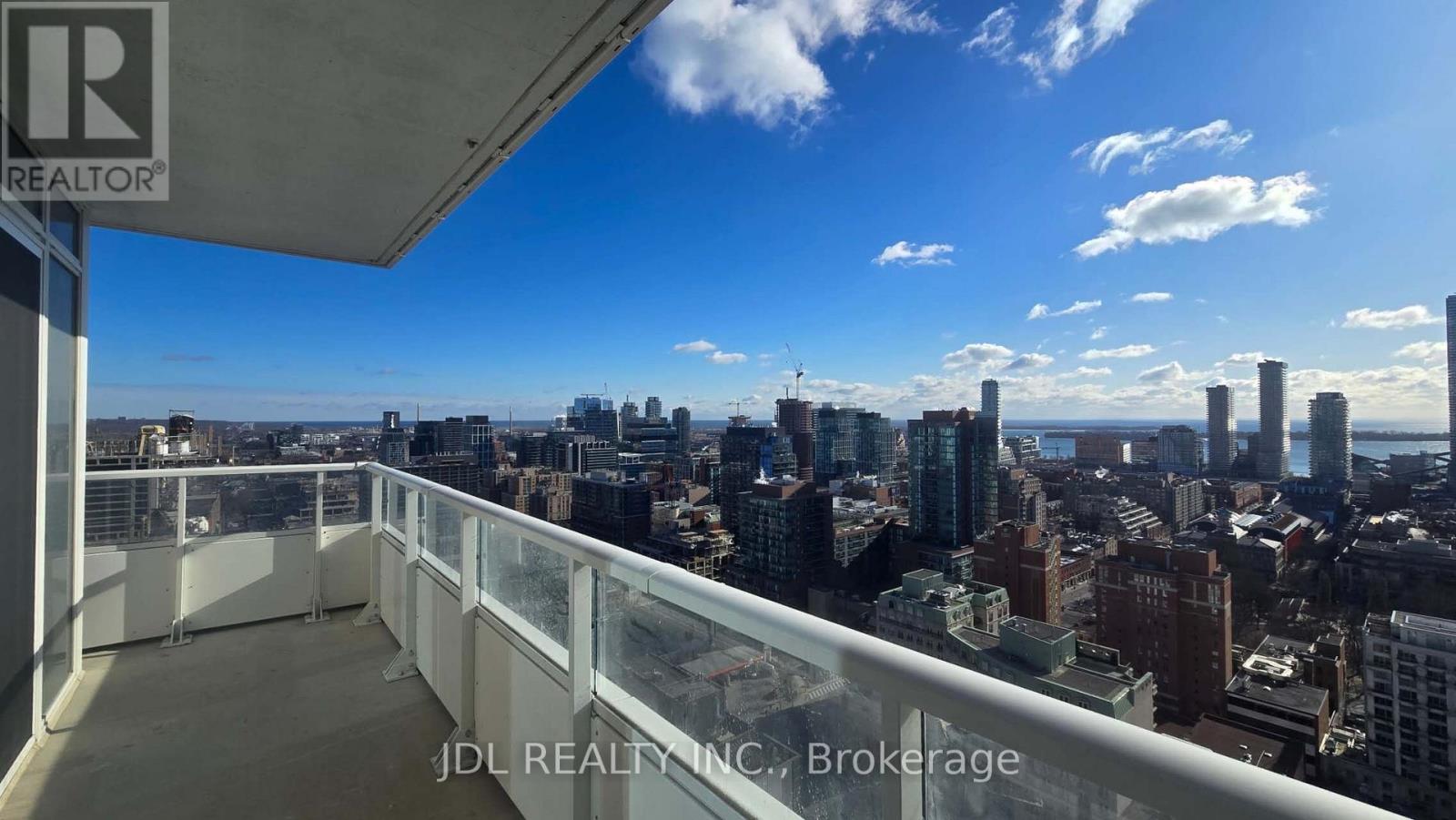 2803 - 88 Queen Street E, Toronto, Ontario  M5C 0B6 - Photo 16 - C12716554