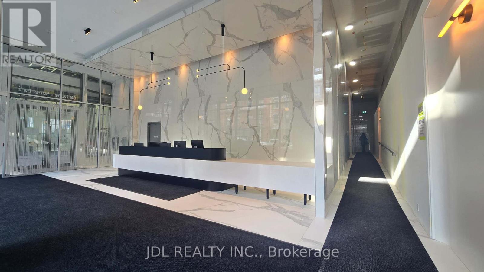 2803 - 88 Queen Street E, Toronto, Ontario  M5C 0B6 - Photo 19 - C12716554