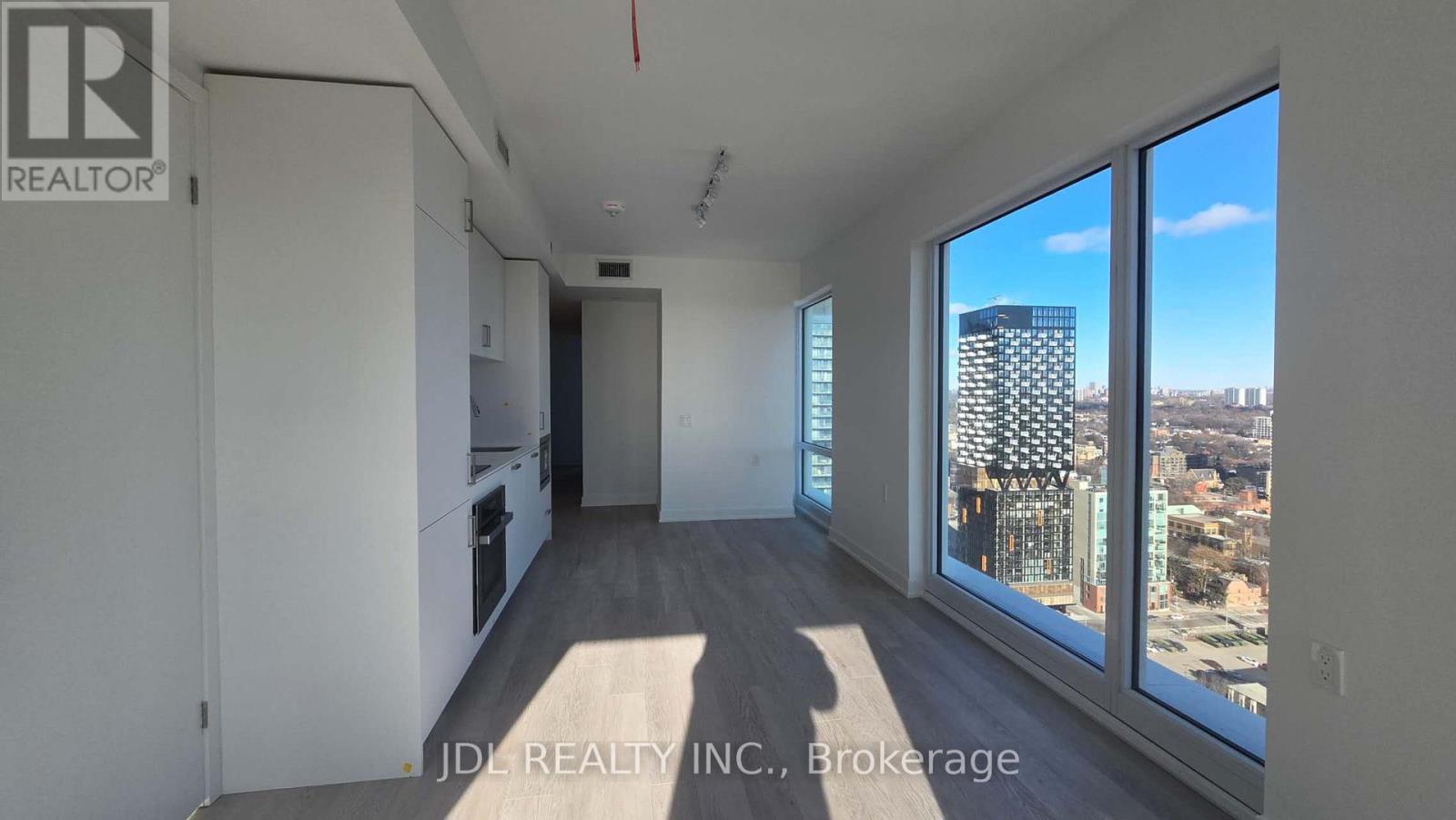 2803 - 88 Queen Street E, Toronto, Ontario  M5C 0B6 - Photo 2 - C12716554