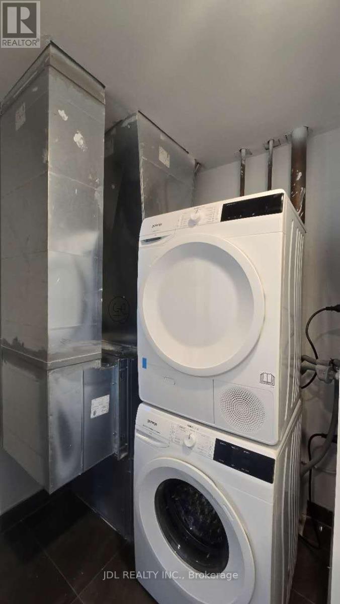 2803 - 88 Queen Street E, Toronto, Ontario  M5C 0B6 - Photo 5 - C12716554