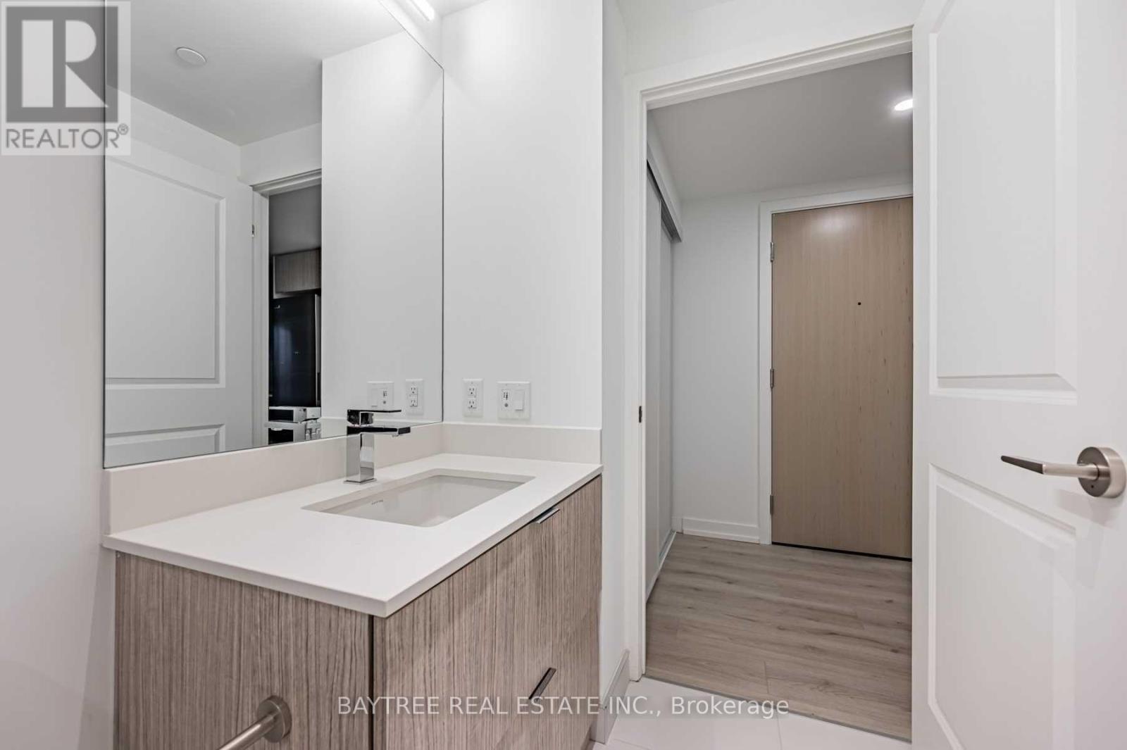 1712 - 395 Bloor Street E, Toronto, Ontario  M4W 0B4 - Photo 14 - C12716584