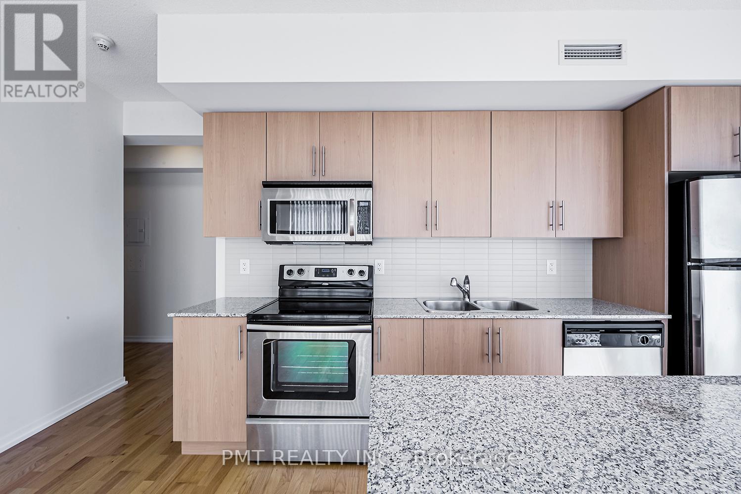 1707 - 55 Bremner Boulevard, Toronto, Ontario  M5J 0A6 - Photo 8 - C12716606