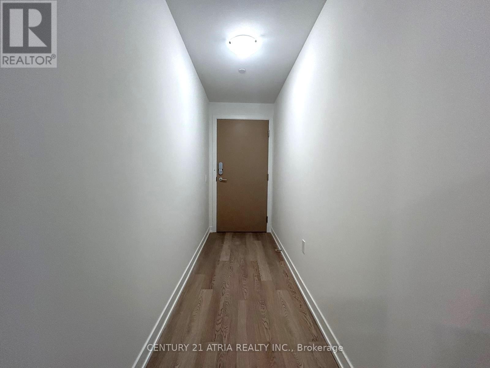 704 - 1 Quarrington Lane, Toronto, Ontario  M3C 0S4 - Photo 3 - C12716650