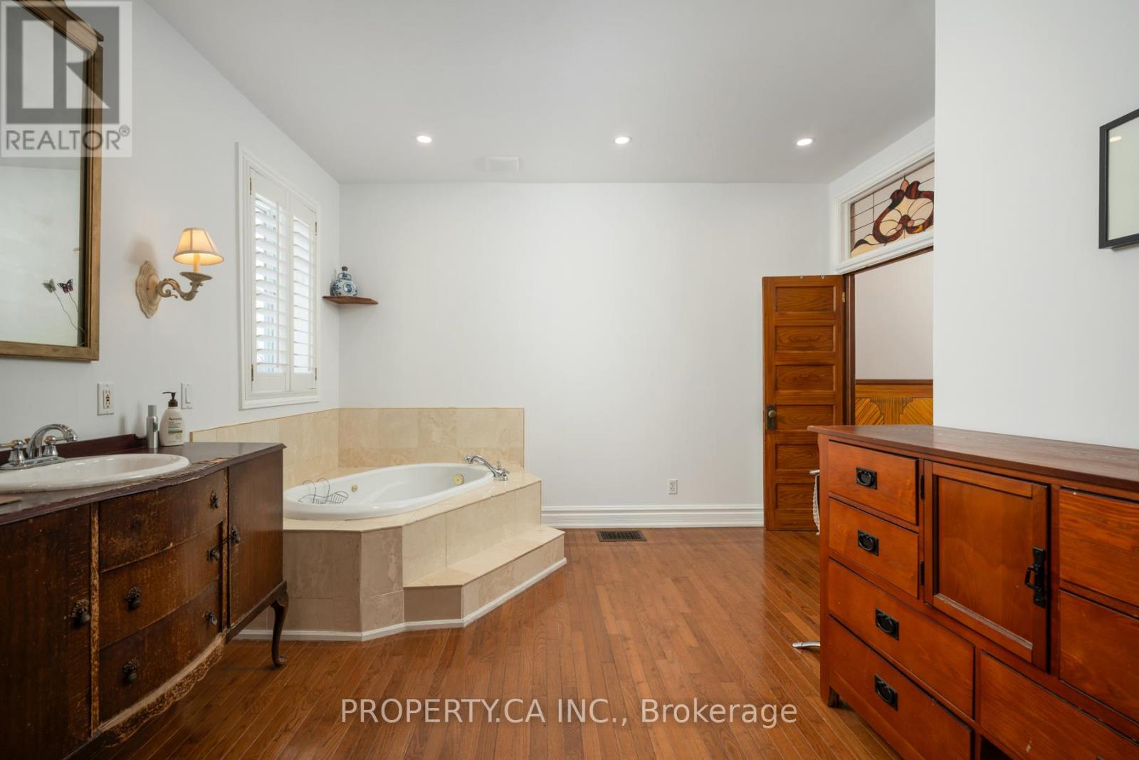 241 St Clarens Avenue, Toronto, Ontario  M6H 3W2 - Photo 25 - C12716688