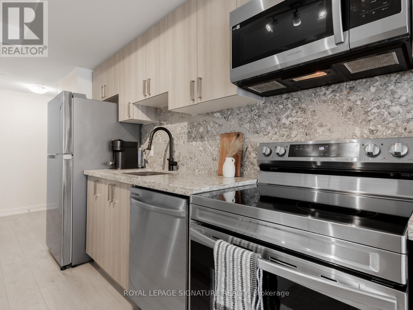 1515 - 1480 Bayly Street, Pickering, Ontario  L1W 3T8 - Photo 5 - E12716586