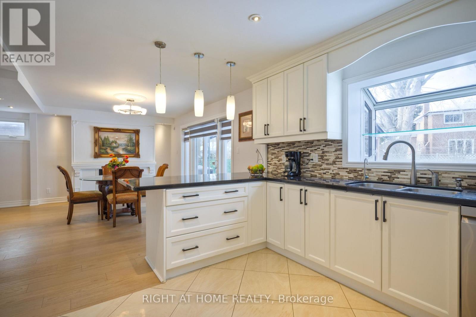 1230 Huntingwood Drive, Toronto, Ontario  M1S 1K8 - Photo 14 - E12716642