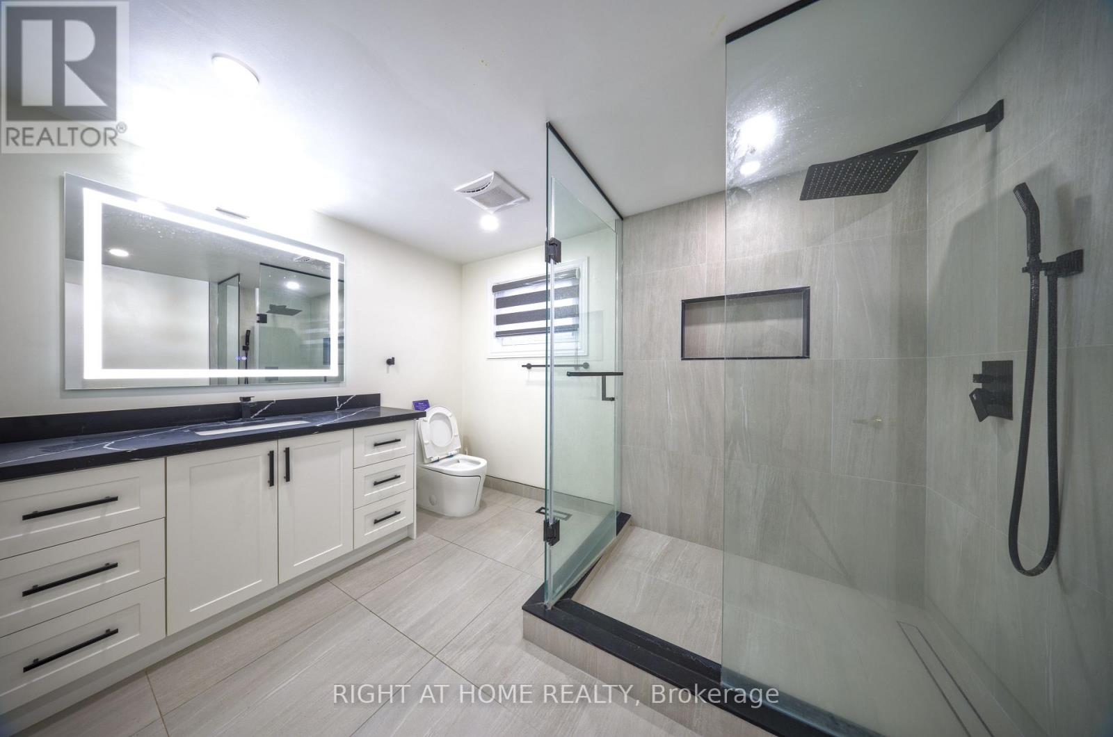 1230 Huntingwood Drive, Toronto, Ontario  M1S 1K8 - Photo 24 - E12716642