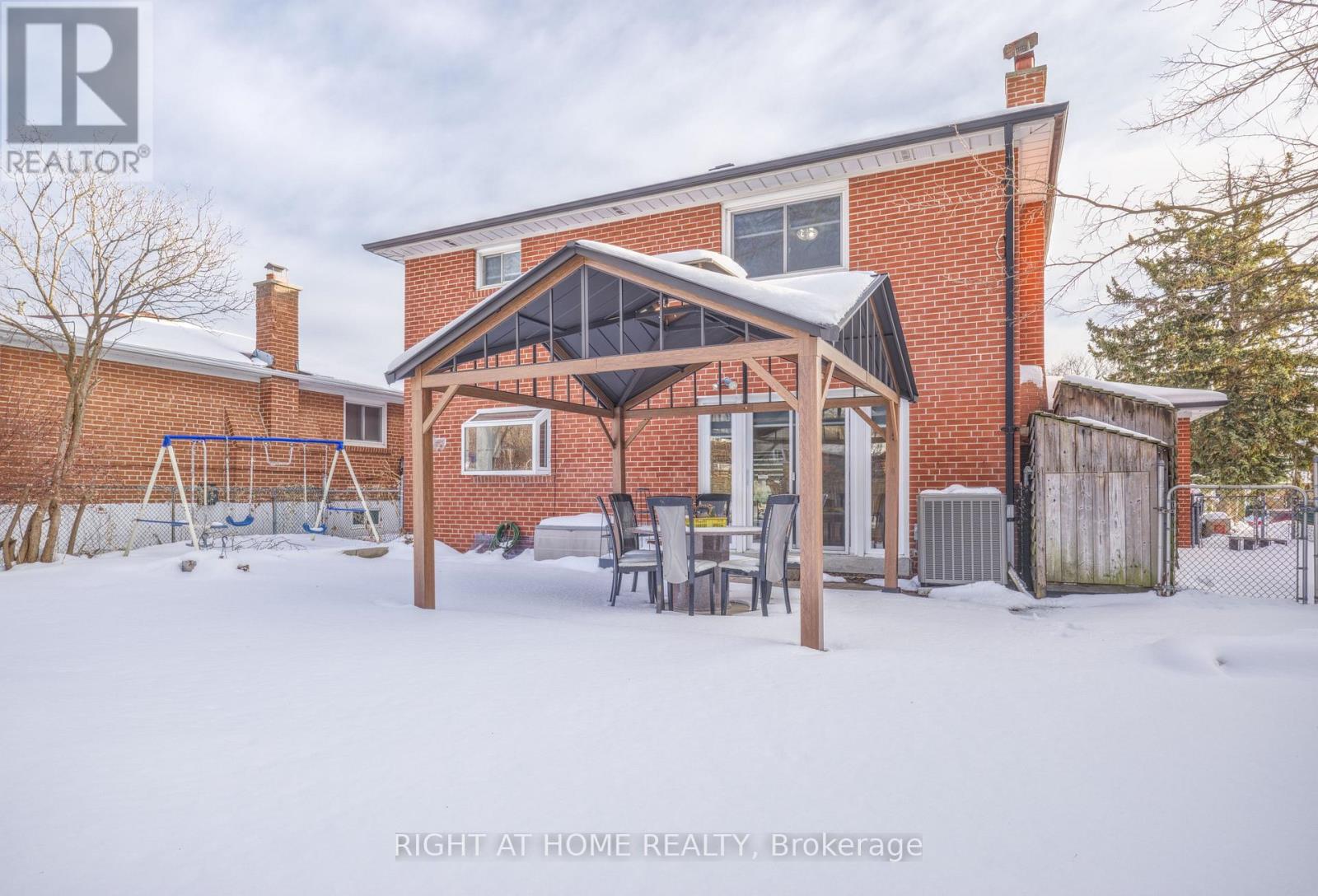 1230 Huntingwood Drive, Toronto, Ontario  M1S 1K8 - Photo 32 - E12716642