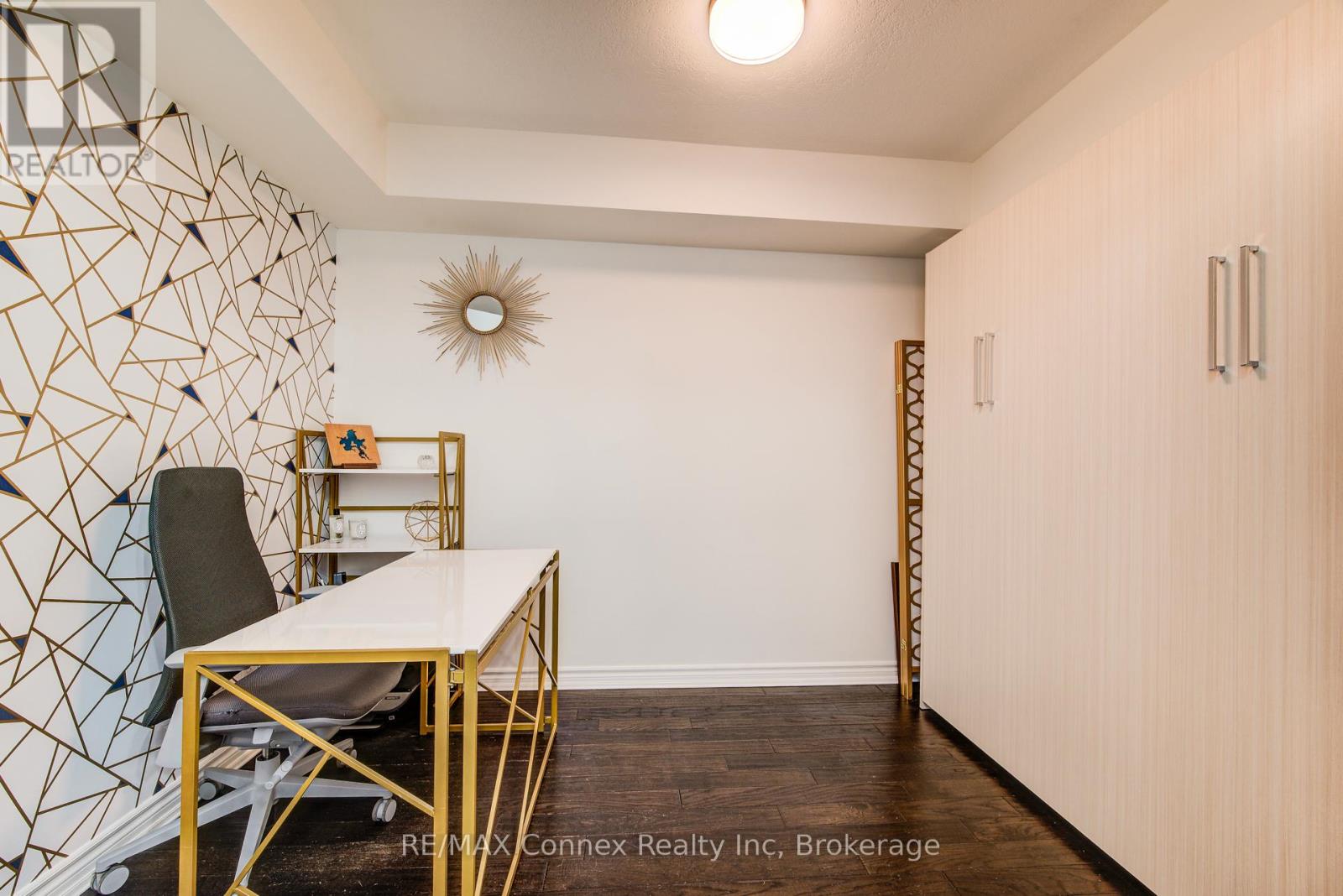 214 - 245 Scotland Street, Centre Wellington, Ontario N1M 0B5 - Photo 6 - X12703868