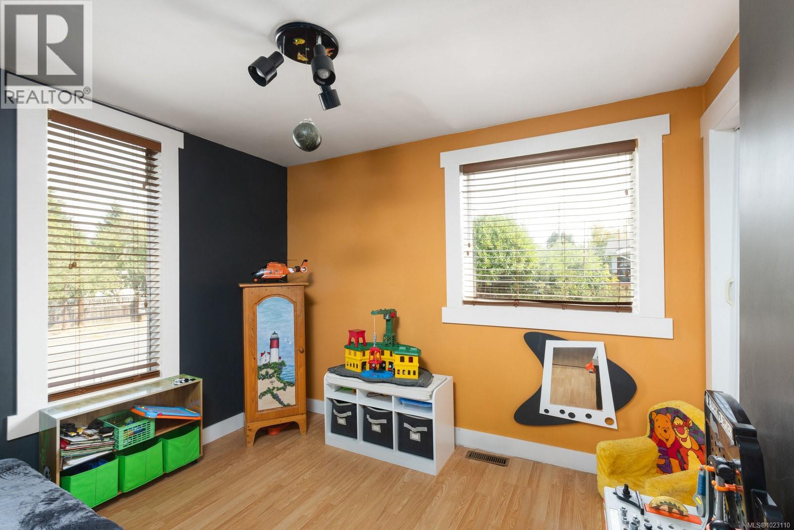 2393 Eastdowne Rd, Oak Bay, British Columbia  V8R 5P6 - Photo 10 - 1023110