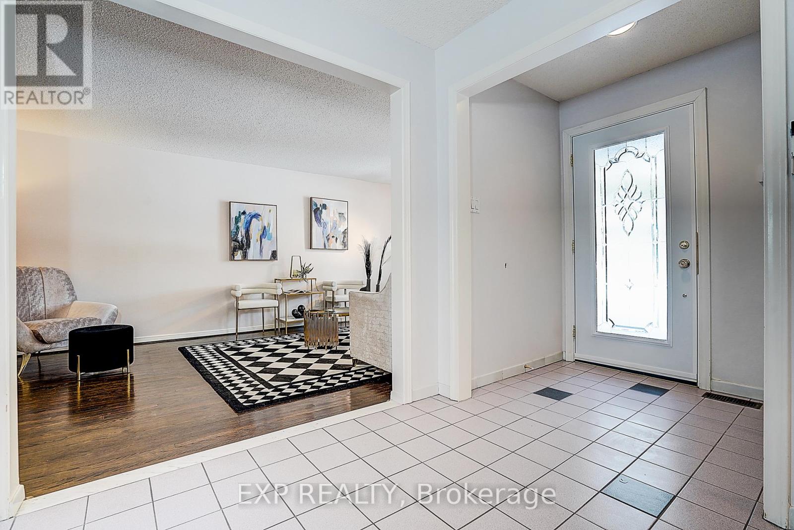 27 Pining Road, Markham, Ontario  L3T 5N5 - Photo 7 - N12716600