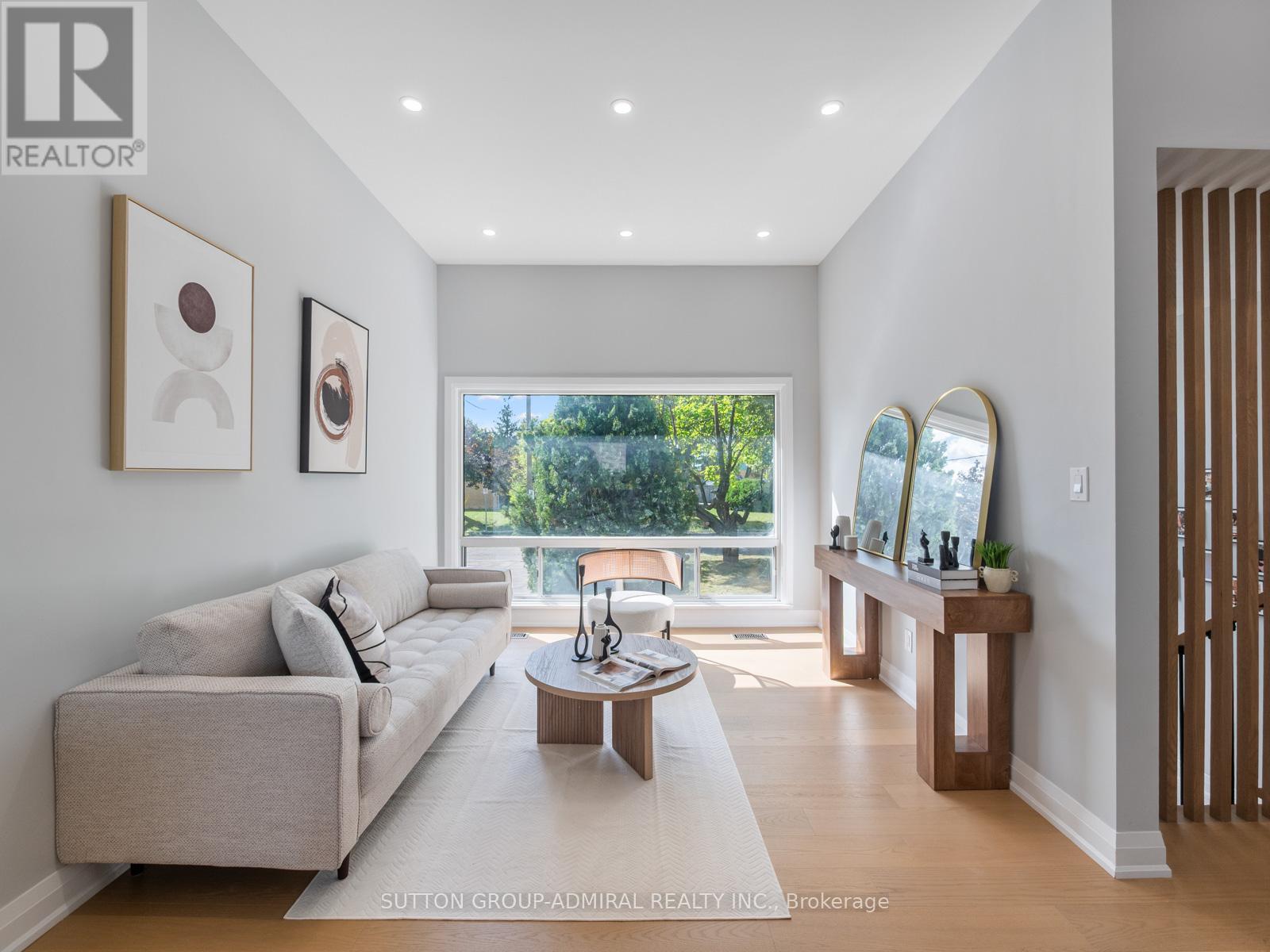 393 Paliser Crescent S, Richmond Hill, Ontario  L4C 1S2 - Photo 10 - N12716608