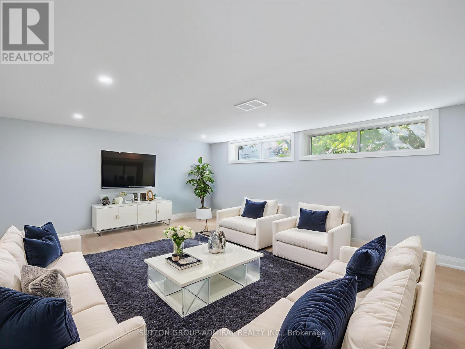 393 Paliser Crescent S, Richmond Hill, Ontario  L4C 1S2 - Photo 24 - N12716608